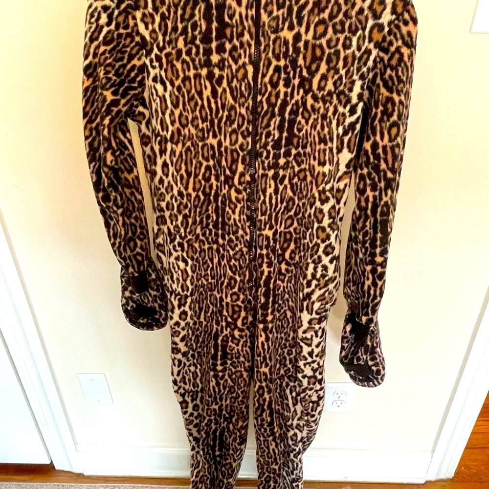 Nick & Nora Cheetah Cat Print Zipper Hooded Onesie Small - Picture 6 of 9
